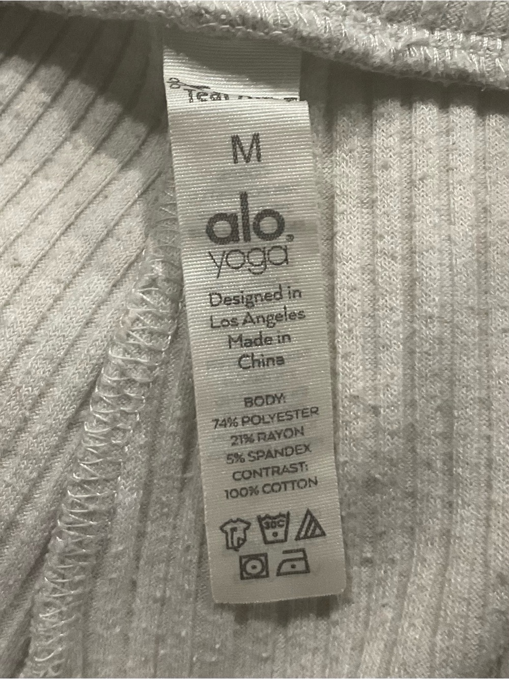 ALO yoga Muse sweat pant in Whit Heather Size Medium - Picture 5 of 5